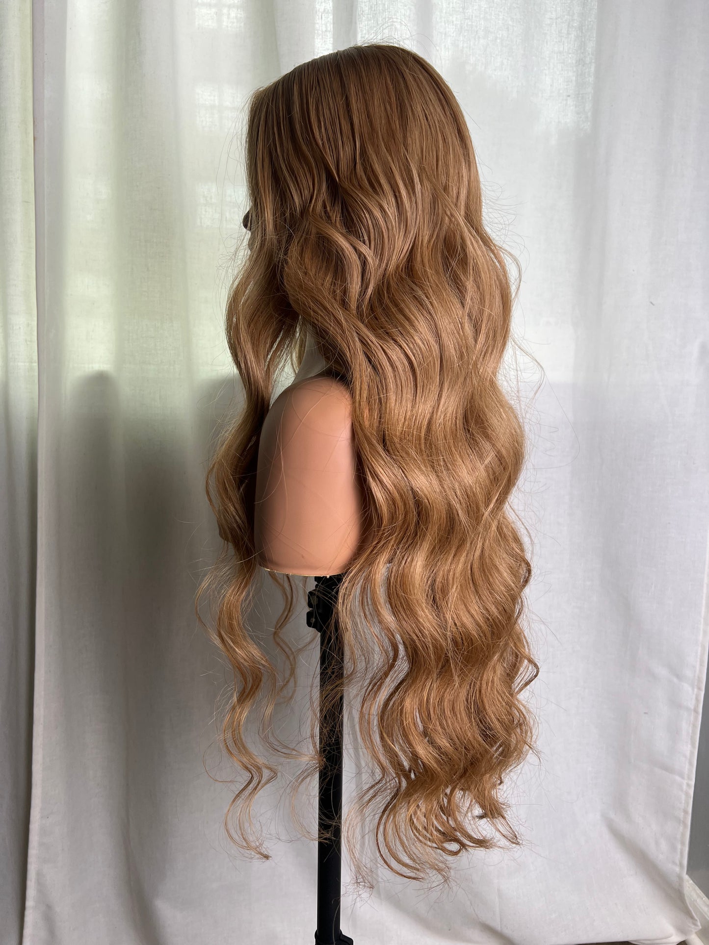 Peluca Rubio Dorado 30”